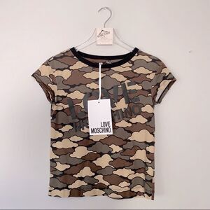 ⭕️ LOVE MOSCHINO T Shirt Women’s Camo Camouflage Logo Small Military Cloud